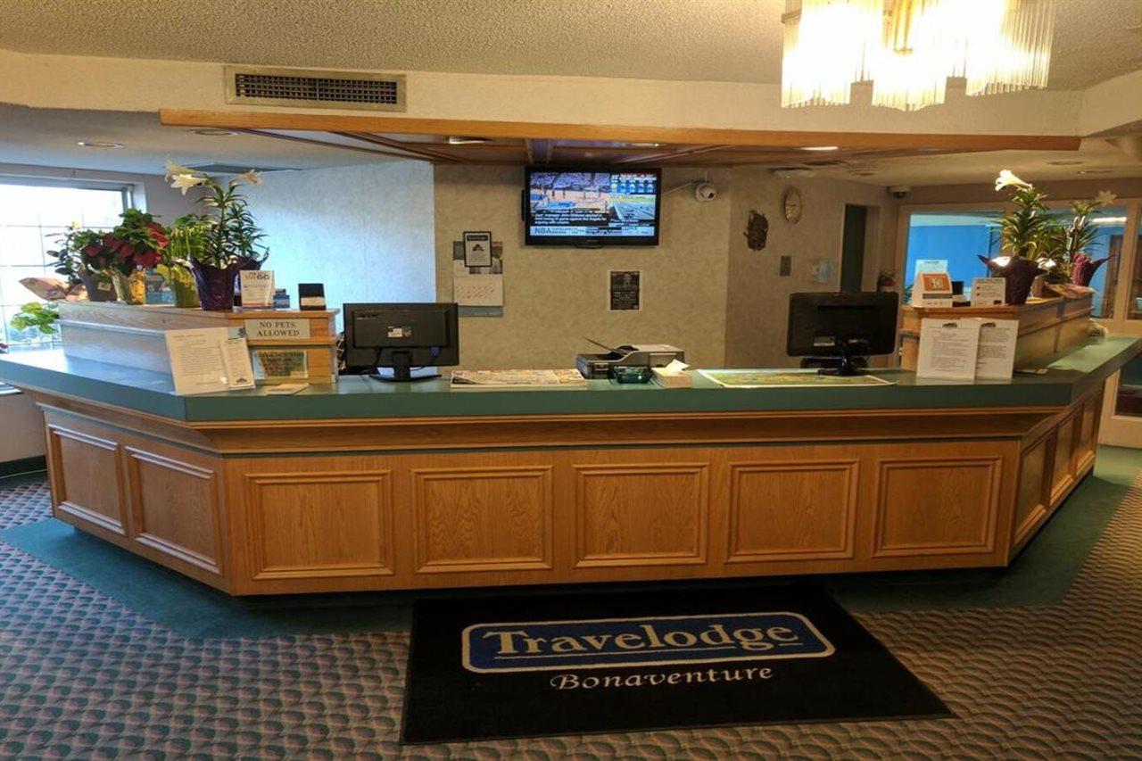 Travelodge By Wyndham Niagara Falls Lundys Lane Dış mekan fotoğraf