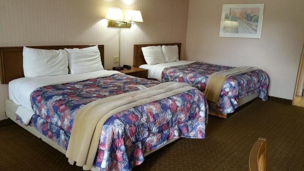 Travelodge By Wyndham Niagara Falls Lundys Lane Dış mekan fotoğraf