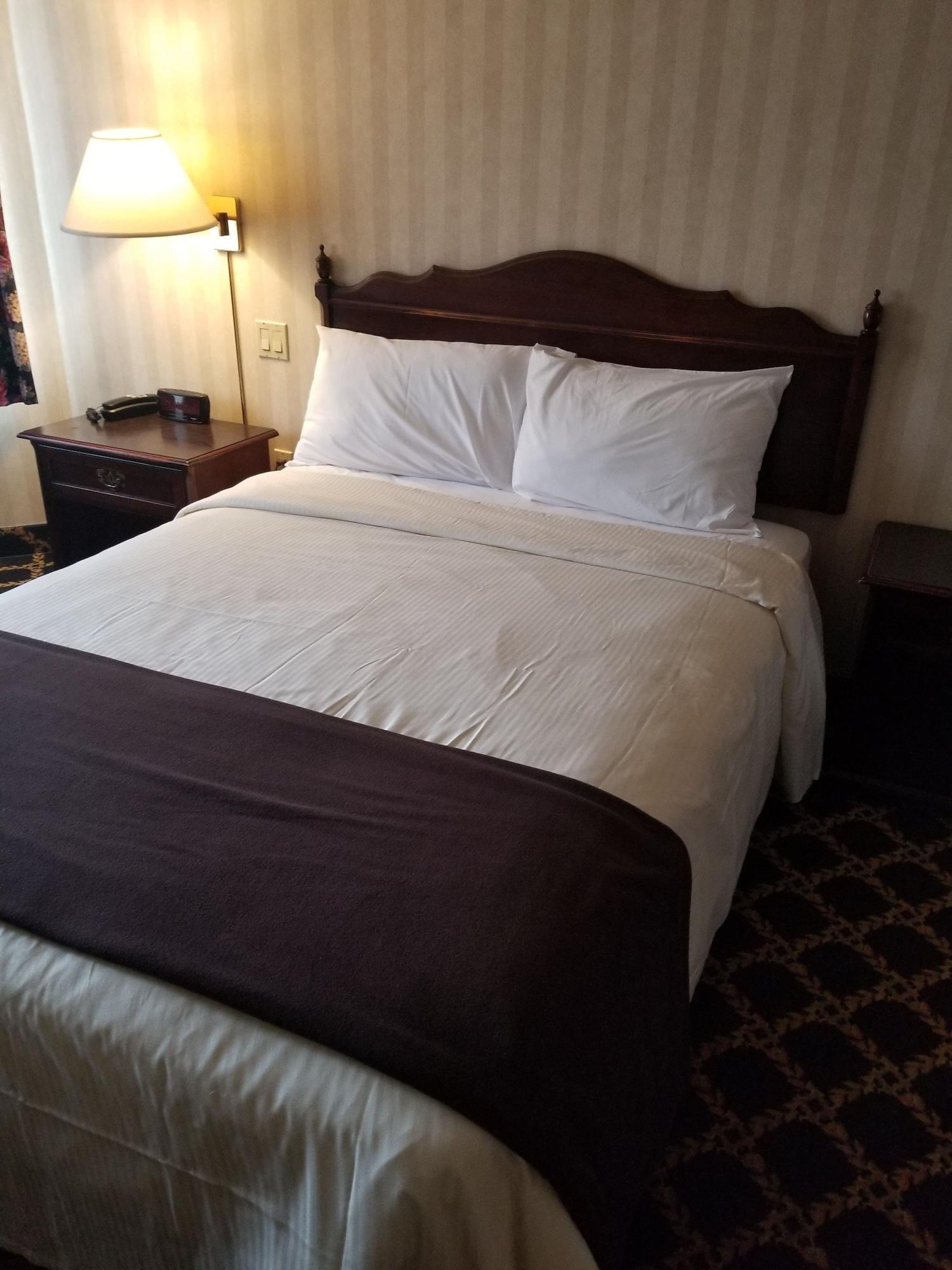 Travelodge By Wyndham Niagara Falls Lundys Lane Dış mekan fotoğraf
