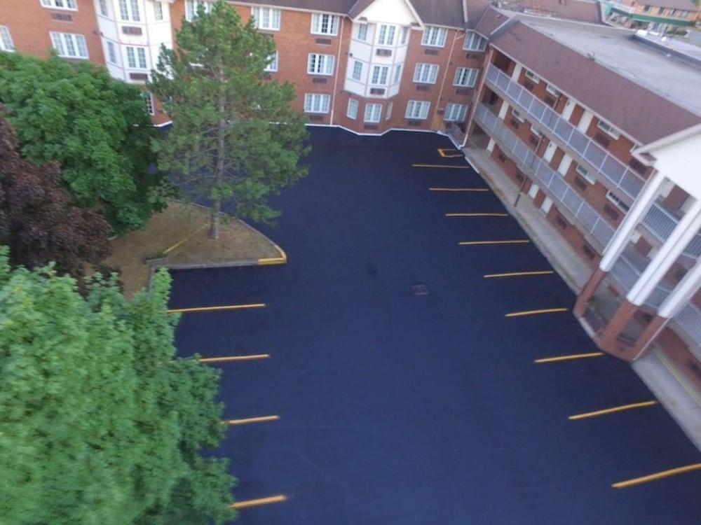 Travelodge By Wyndham Niagara Falls Lundys Lane Dış mekan fotoğraf