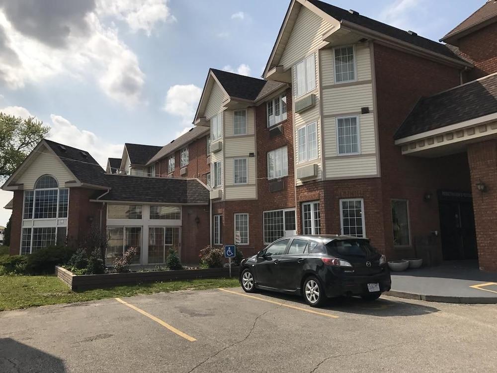 Travelodge By Wyndham Niagara Falls Lundys Lane Dış mekan fotoğraf